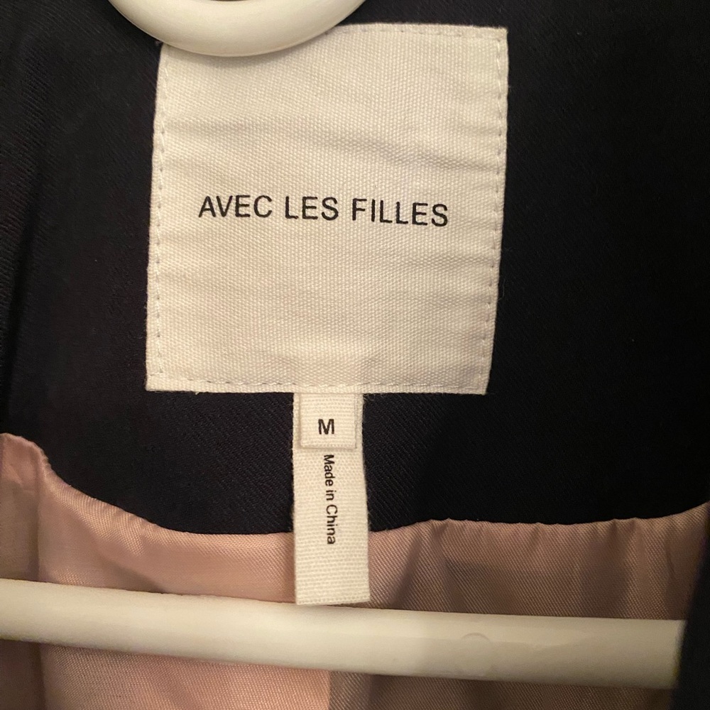 Avec Les Filles Navy Blue Jacket with White Lace Edging New with Tags - Picture 7 of 7